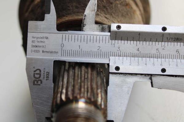 CARDAN DROIT PEUGEOT 207 1.6 ESSENCE - Vue 2